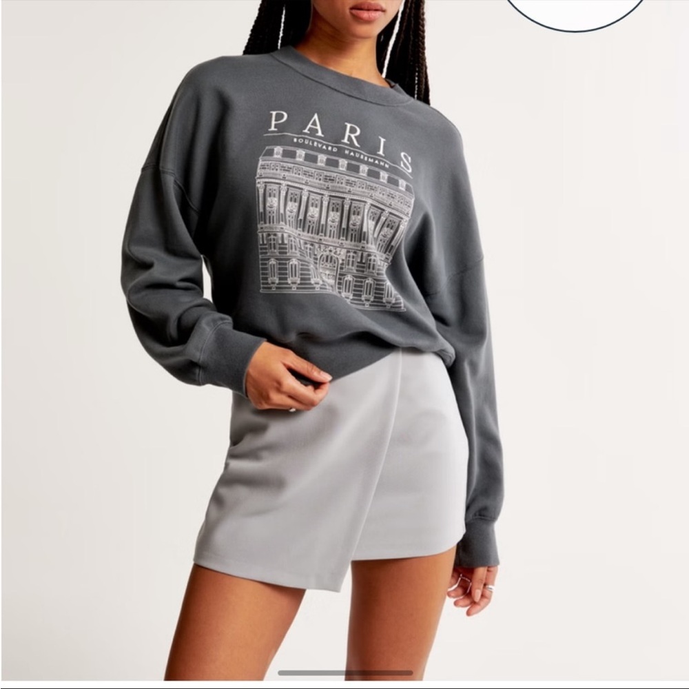 NWT - Abercrombie wrap skirt in gray